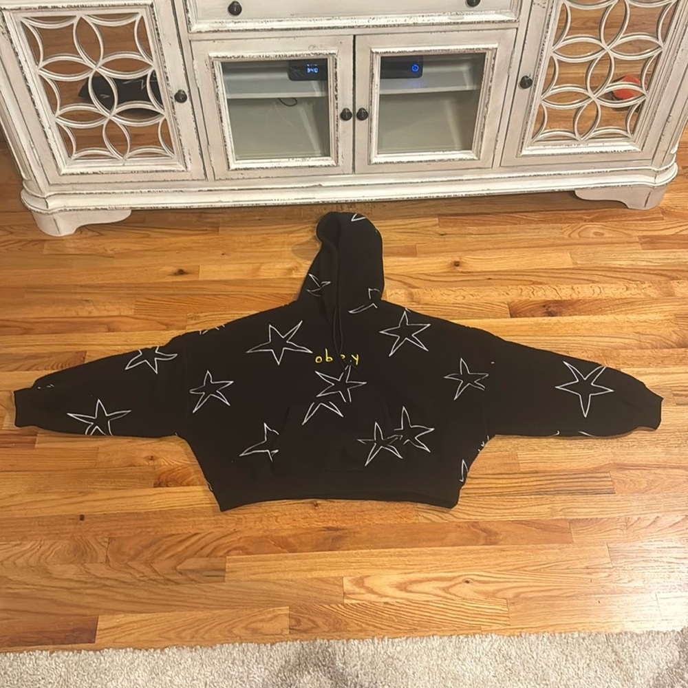 Obey Sherpa Star Sweatshirt - Picture 1 of 4
